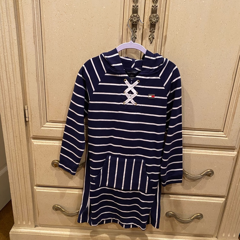 Girl’s Tommy Hilfiger Navy Striped Dress Sz 8/10